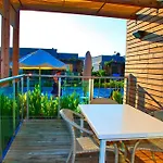 Garden & فندق 5*