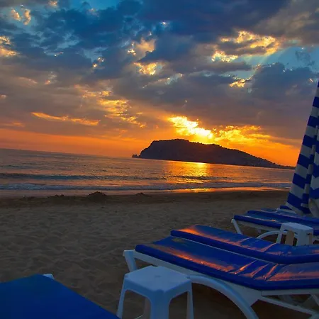 فندق Garden & ألانيا