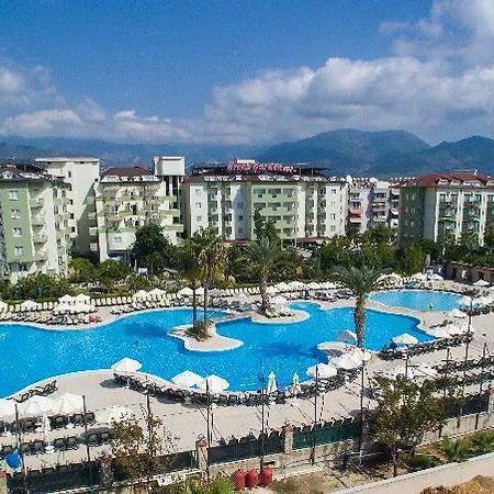 Garden & فندق ألانيا