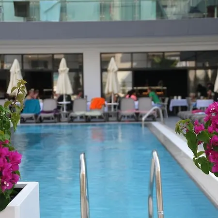Garden & Отель 5*